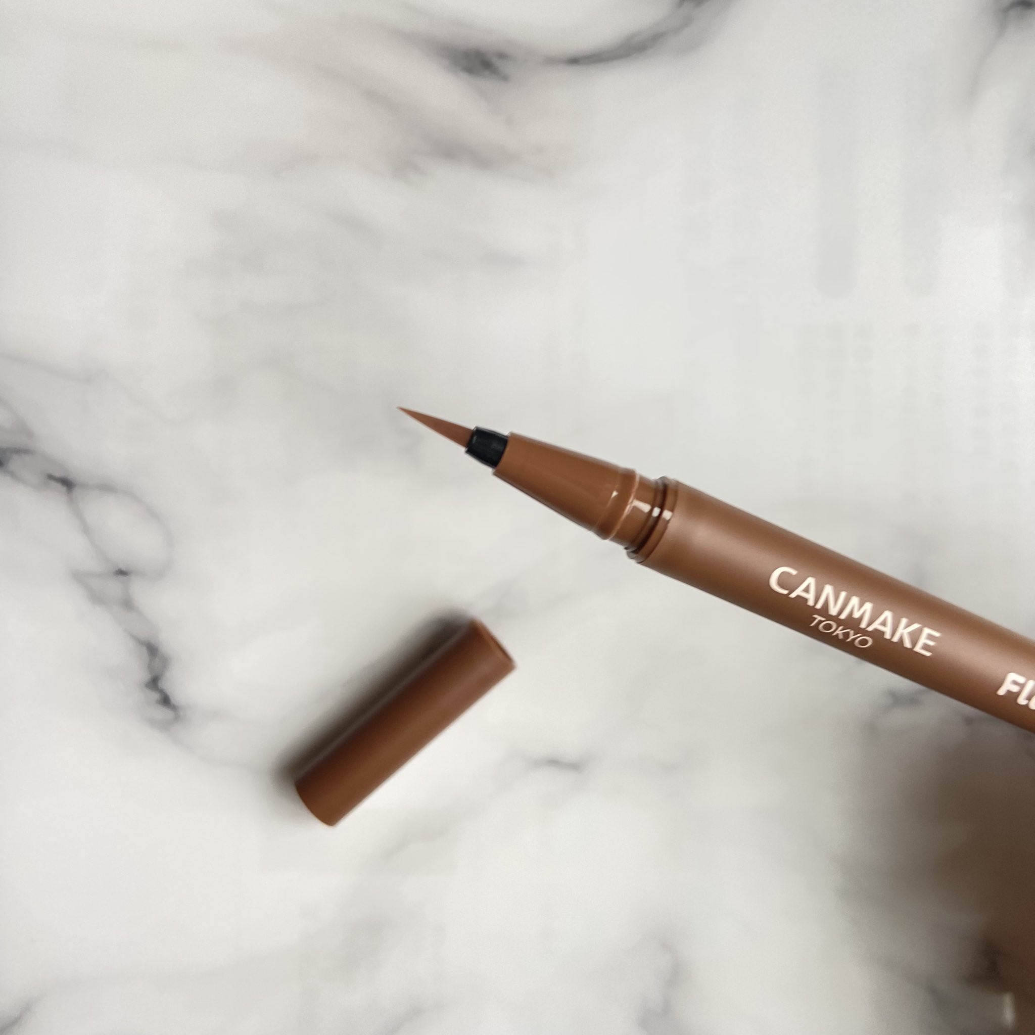 フローレスブロウリキッド/キャンメイク/リキッドアイブロウを使ったクチコミ（3枚目）