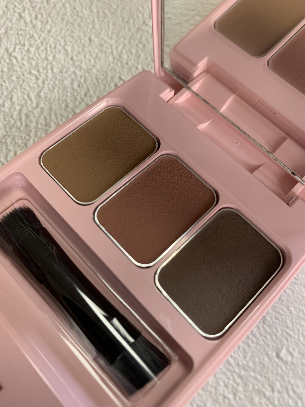  フーミー アイブロウパウダー/WHOMEE/パウダーアイブロウを使ったクチコミ（2枚目）