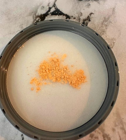 フィニッシングUVパウダー クール/チャコット・コスメティクス/ルースパウダーを使ったクチコミ(3枚目)