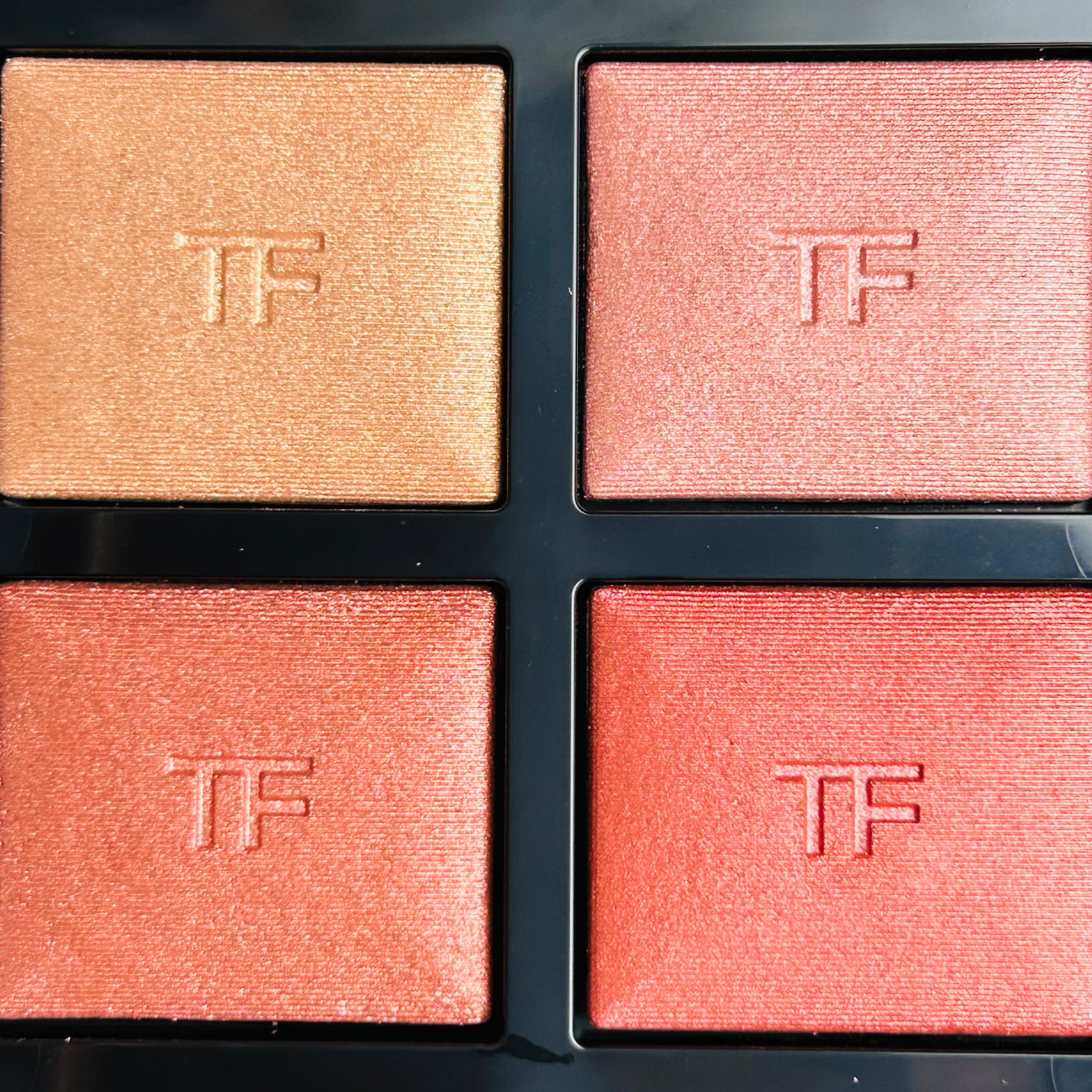 アイ カラー クォード/TOM FORD BEAUTY/アイシャドウパレットを使ったクチコミ(3枚目)