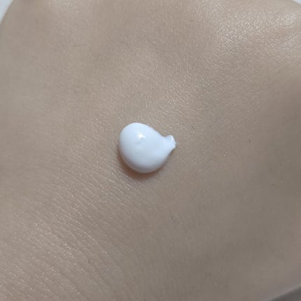 シークレットヴェール ハイドレーティング ラディアントプライマー/DOLCE&GABBANA BEAUTY/化粧下地を使ったクチコミ(4枚目)