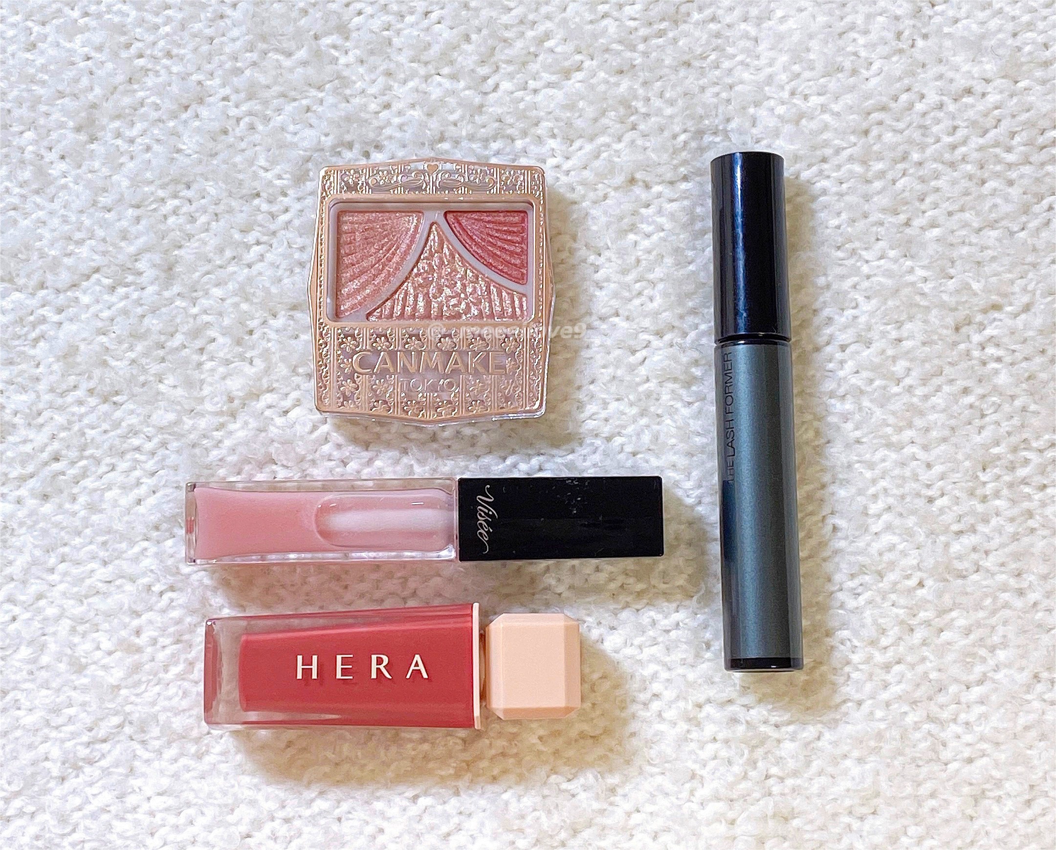 センシュアルスパイシーヌードグロス/HERA/リップグロスを使ったクチコミ（1枚目）