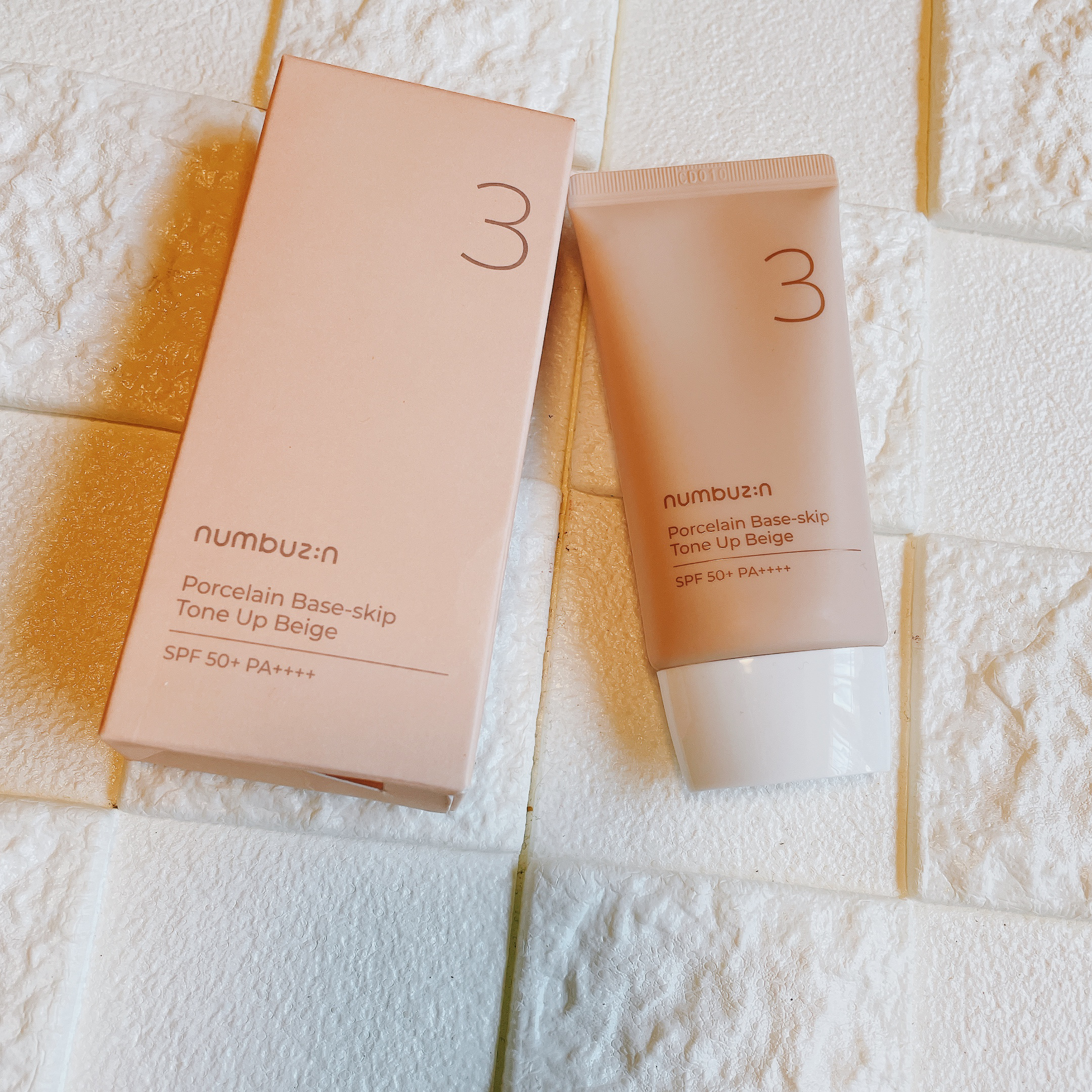 3番 ノーファンデ陶器肌トーンアップクリーム/numbuzin/化粧下地を使ったクチコミ（2枚目）