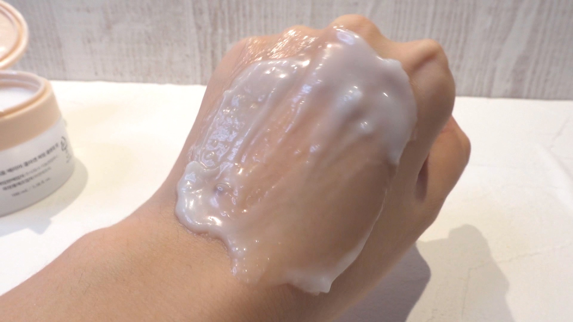 バイオームバリアコラーゲンファーミングクレンジングバーム/UIQ/クレンジングバームを使ったクチコミ（3枚目）