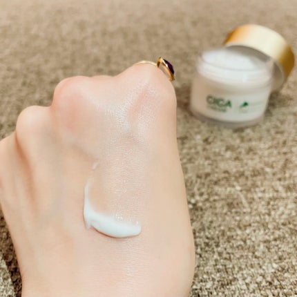 北海道シカクリーム /idio/フェイスクリームを使ったクチコミ(2枚目)