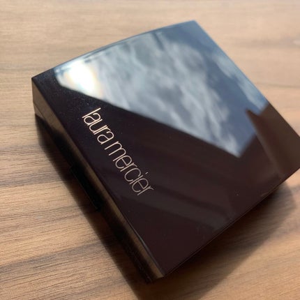 マットラディアンス ベイクドパウダー ハイライト01/ローラ メルシエ/パウダーハイライトを使ったクチコミ(1枚目)