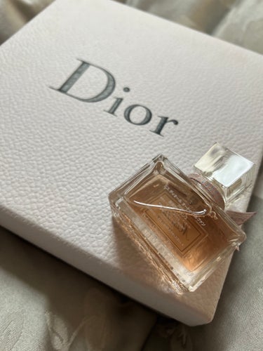 Dior ミス ディオール オードゥ パルファンのクチコミ「Dior


ミス ディオール オードゥ パルファン
30ml  値上げ前¥11,000  値.....」（2枚目）