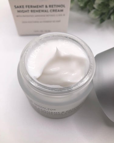 SNOW FOX SKINCARE SAKE ナイトクリームのクチコミ「発酵パワー&レチノールで美肌菌をサポート
SNOW FOX SKINCARE
" SAKE ナ.....」（2枚目）