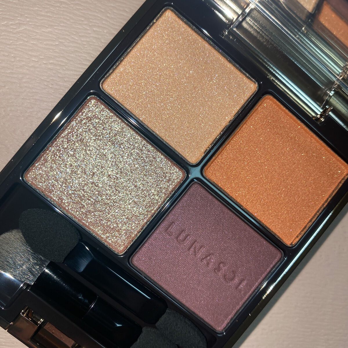 アイカラーレーション 16 Mandarin Garnet/LUNASOL/アイシャドウパレットを使ったクチコミ（2枚目）