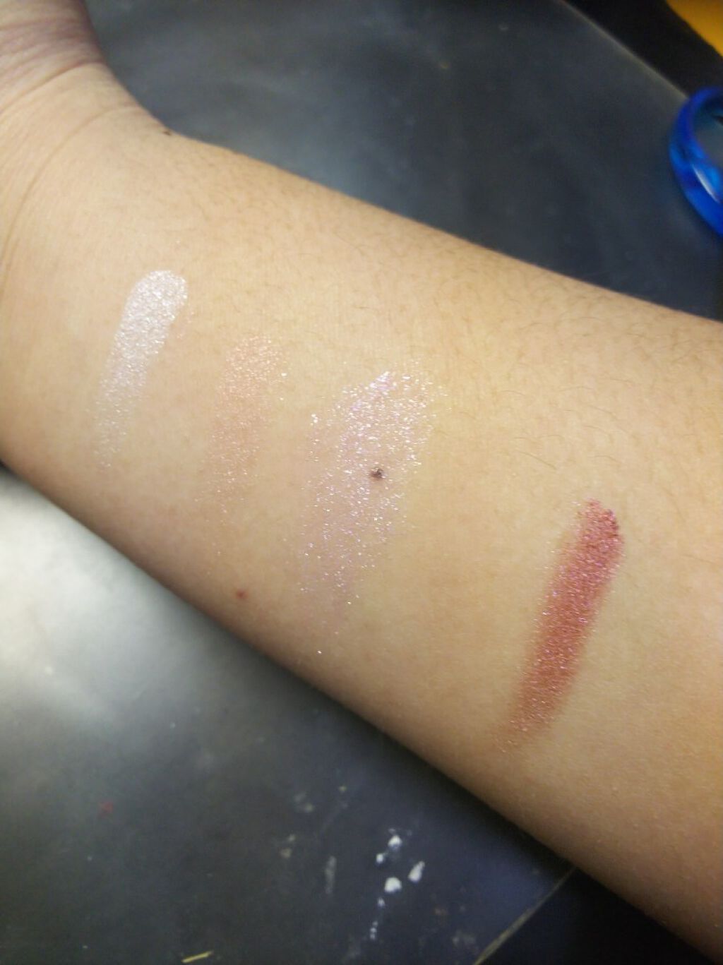 UR GLAM VELVET EYE COLOR PALETTE/U R GLAM/アイシャドウパレットを使ったクチコミ(4枚目)