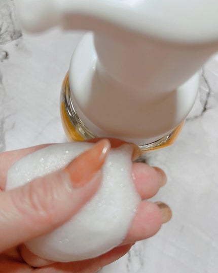 cherry on LIPS 「ビオレザフェイス泡洗顔料スムースクリア✨を使ってみたよ🌸*:;..」(4枚目)