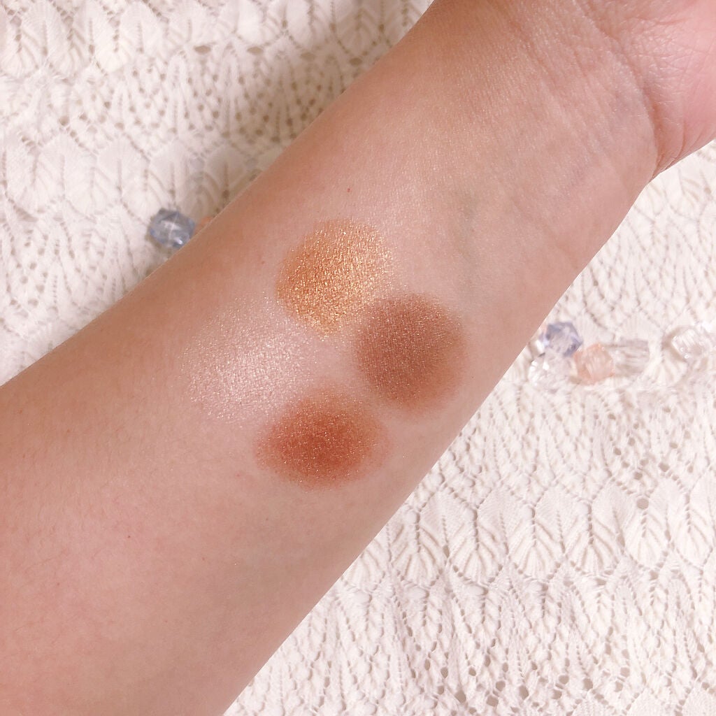 シルキースフレアイズ/キャンメイク/アイシャドウパレットを使ったクチコミ(3枚目)