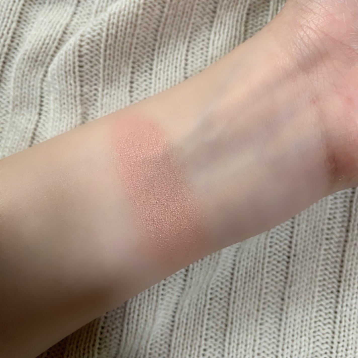 ラブシルクブラッシュ/Laka/パウダーチークを使ったクチコミ(3枚目)