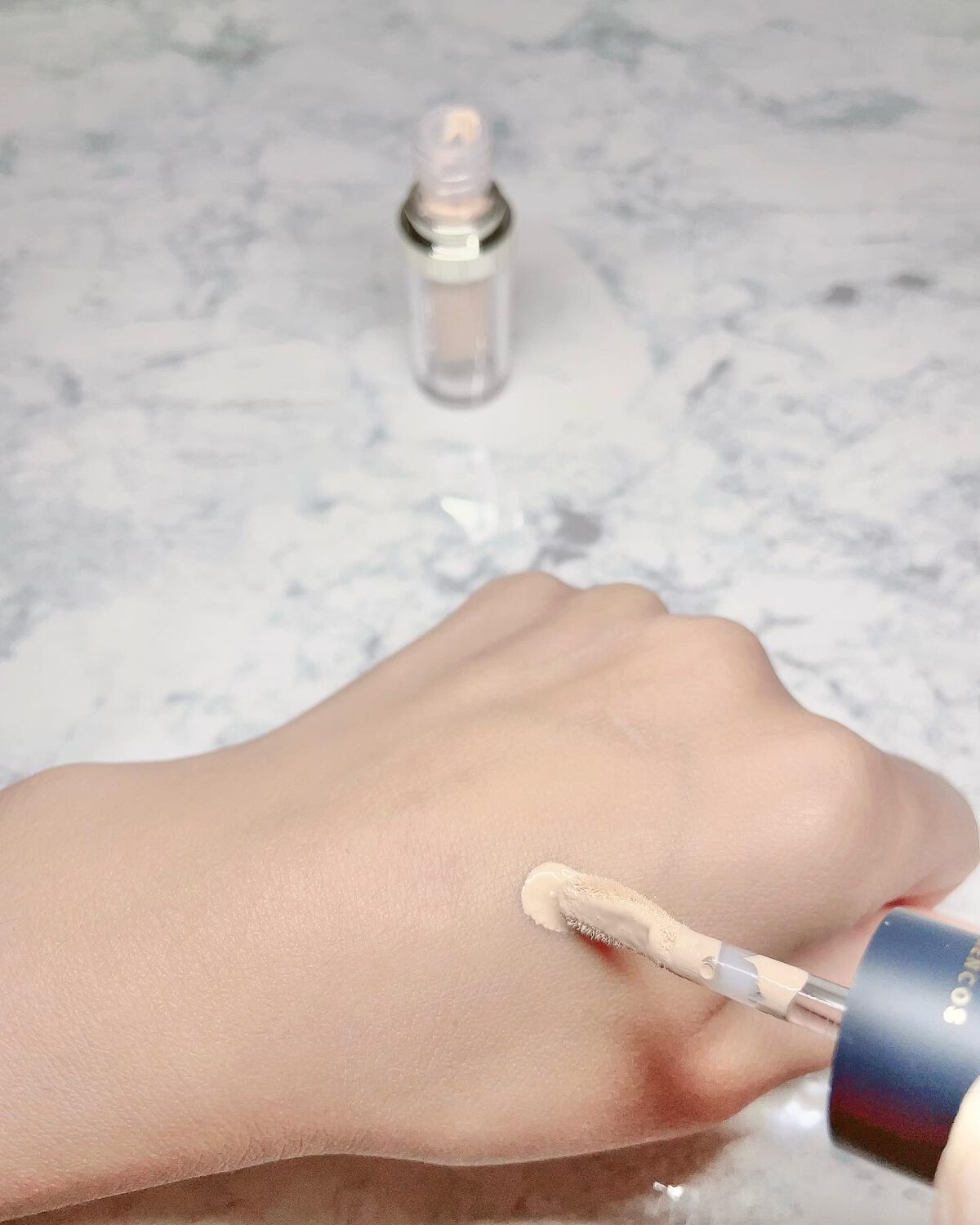 タトゥーウォータープルーフスカーコンシーラー/フォレンコス/リキッドコンシーラーを使ったクチコミ（3枚目）