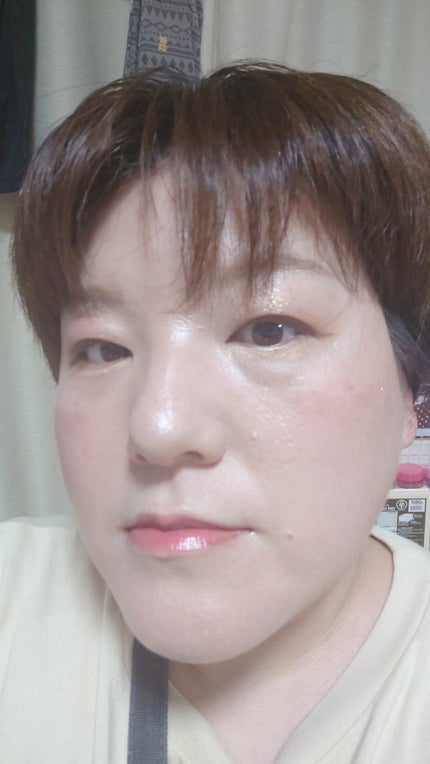 皮脂テカリ防止下地 保湿タイプ/CEZANNE/化粧下地を使ったクチコミ(4枚目)