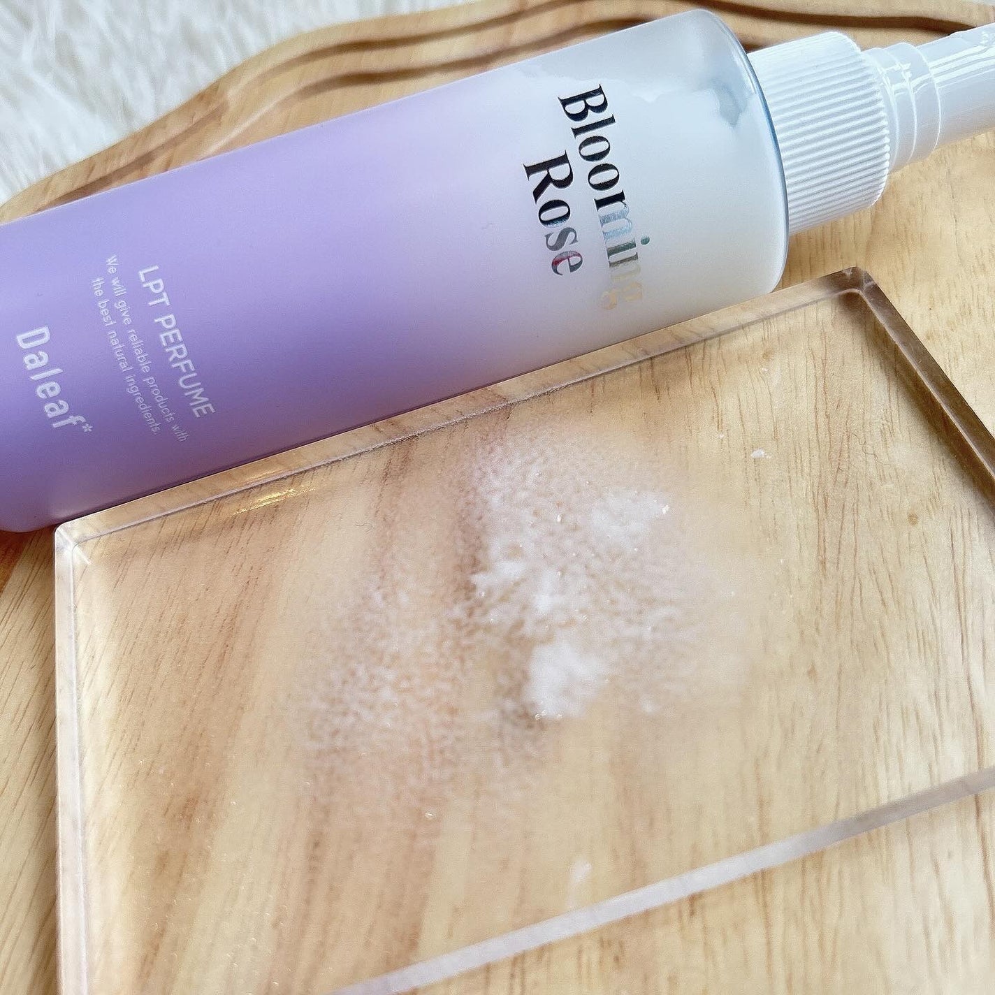 パフュームヘアパックインミスト Pink Breeze/Daleaf/アウトバストリートメントを使ったクチコミ(2枚目)