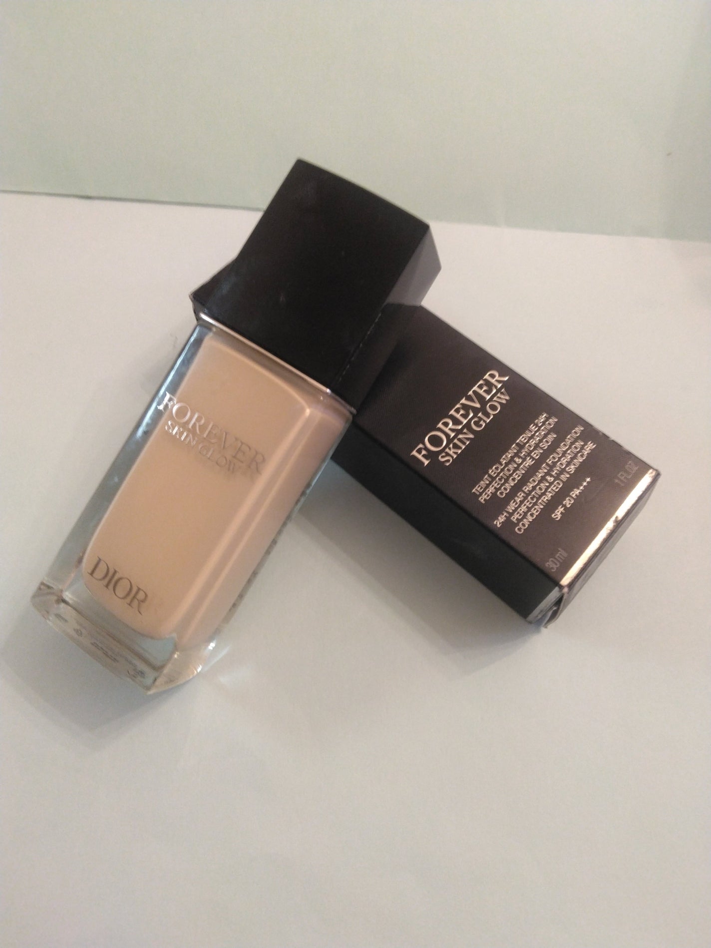 ディオールスキン フォーエヴァー フルイド グロウ/Dior/リキッドファンデーションを使ったクチコミ(2枚目)
