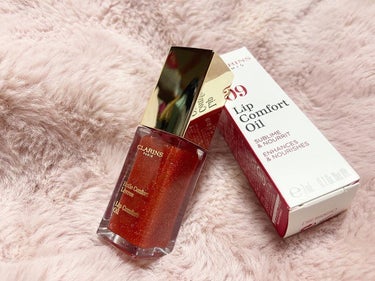 ❤️クラランスの限定版リップオイル❤️
.
.
CLARINS
Lip Comfort Oil
color: 09 red berry glam
.
.
クラランスの大人気リップオイルの過去の限定版💓
