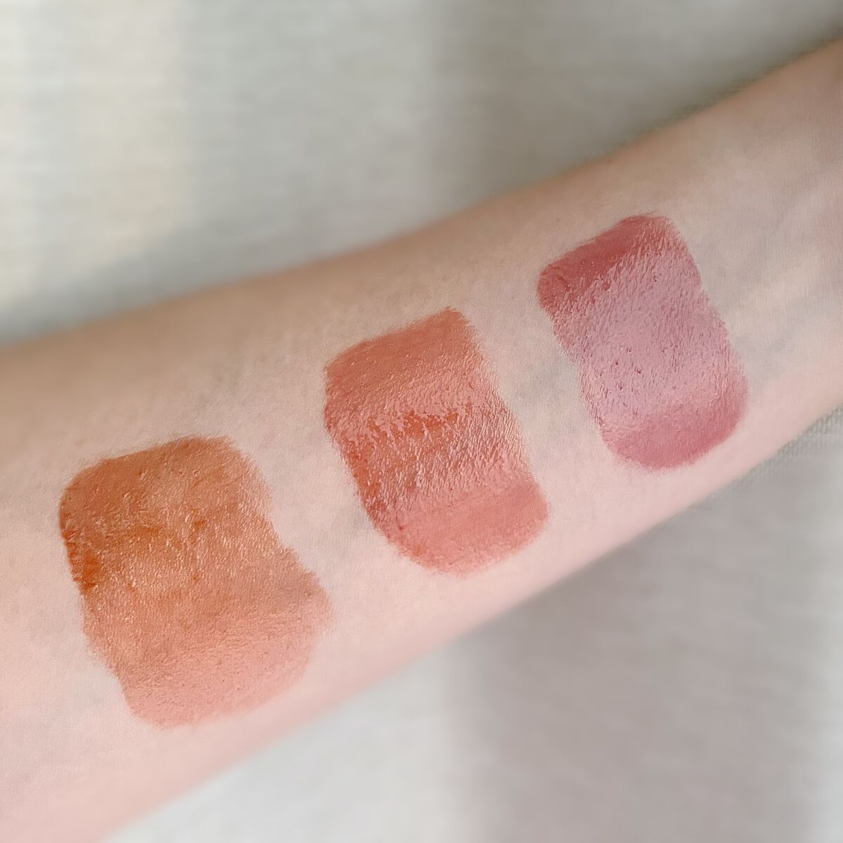 ムードインハンサーウォーターリキッドグロウ/hince/口紅を使ったクチコミ(4枚目)