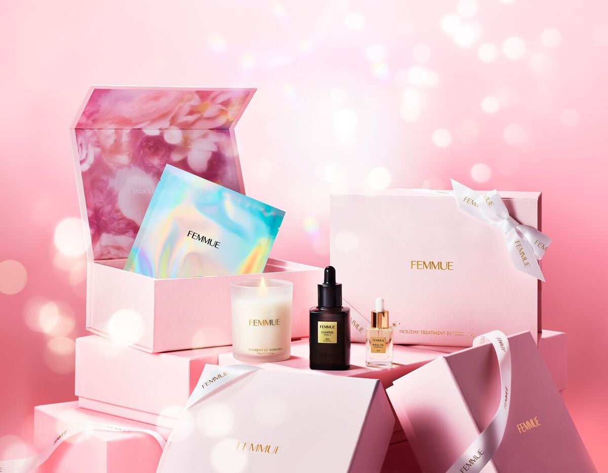 FEMMUE公式アカウント on LIPS 「\FEMMUEHOLIDAYCOLLECTION2022先行予..」(2枚目)