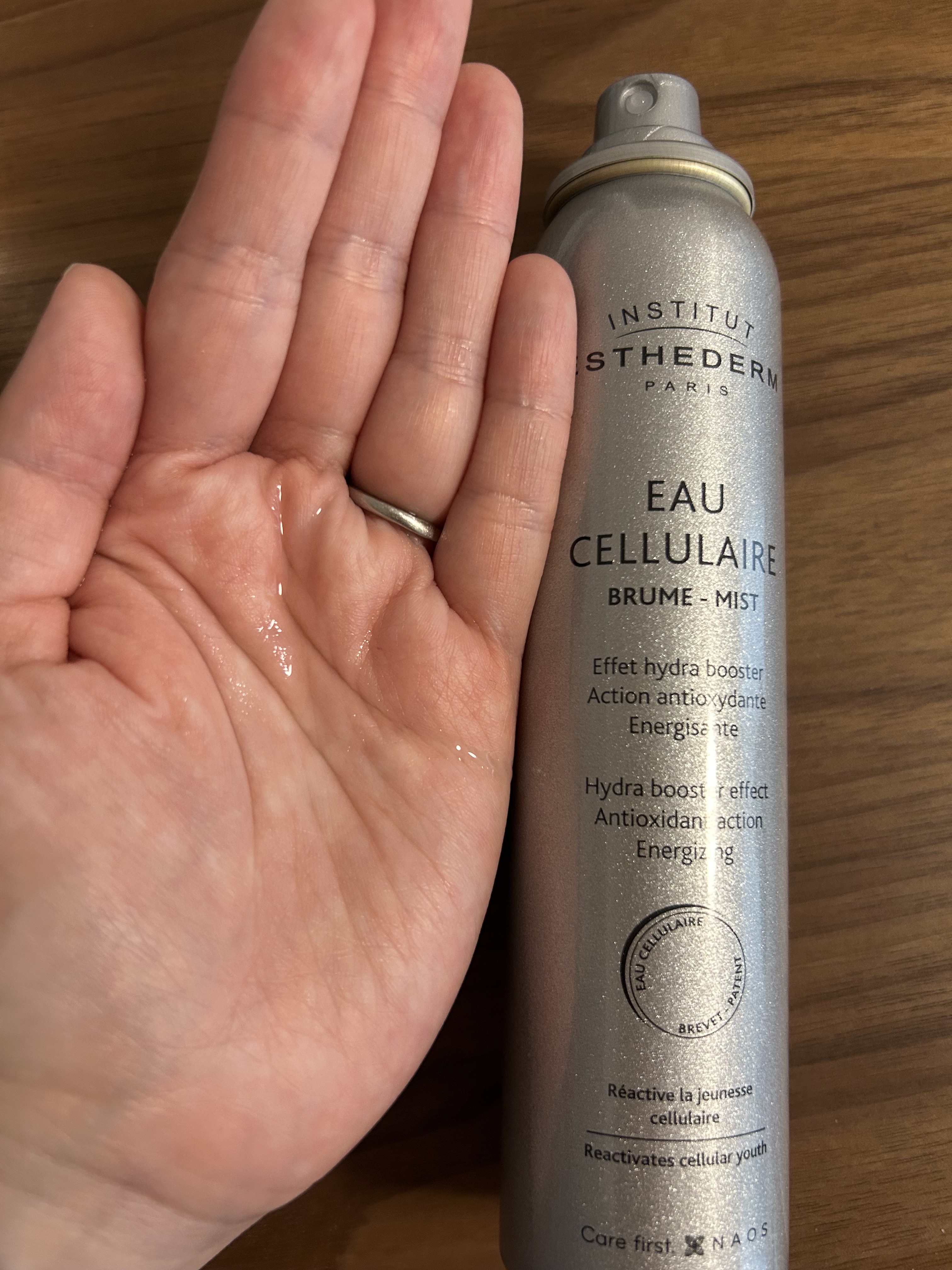 オーセリュレール モイスチャー 200ml/エステダム/ミスト状化粧水を使ったクチコミ（2枚目）