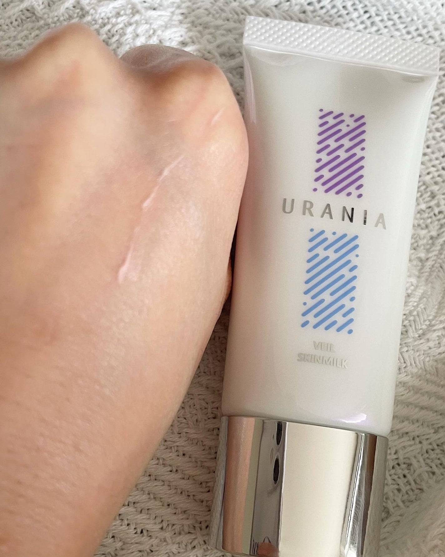 URANIA VEIL SKINMILK/URANIA/乳液を使ったクチコミ(2枚目)