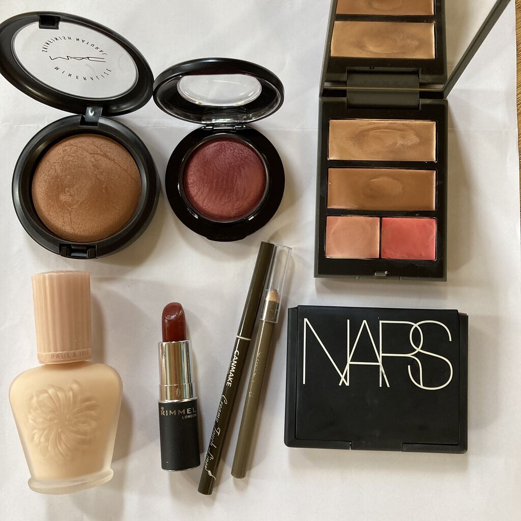 グローフリーダムパレットライジング X02 MELLIFLUOUS MOOD/THREE/クリームハイライトを使ったクチコミ（1枚目）