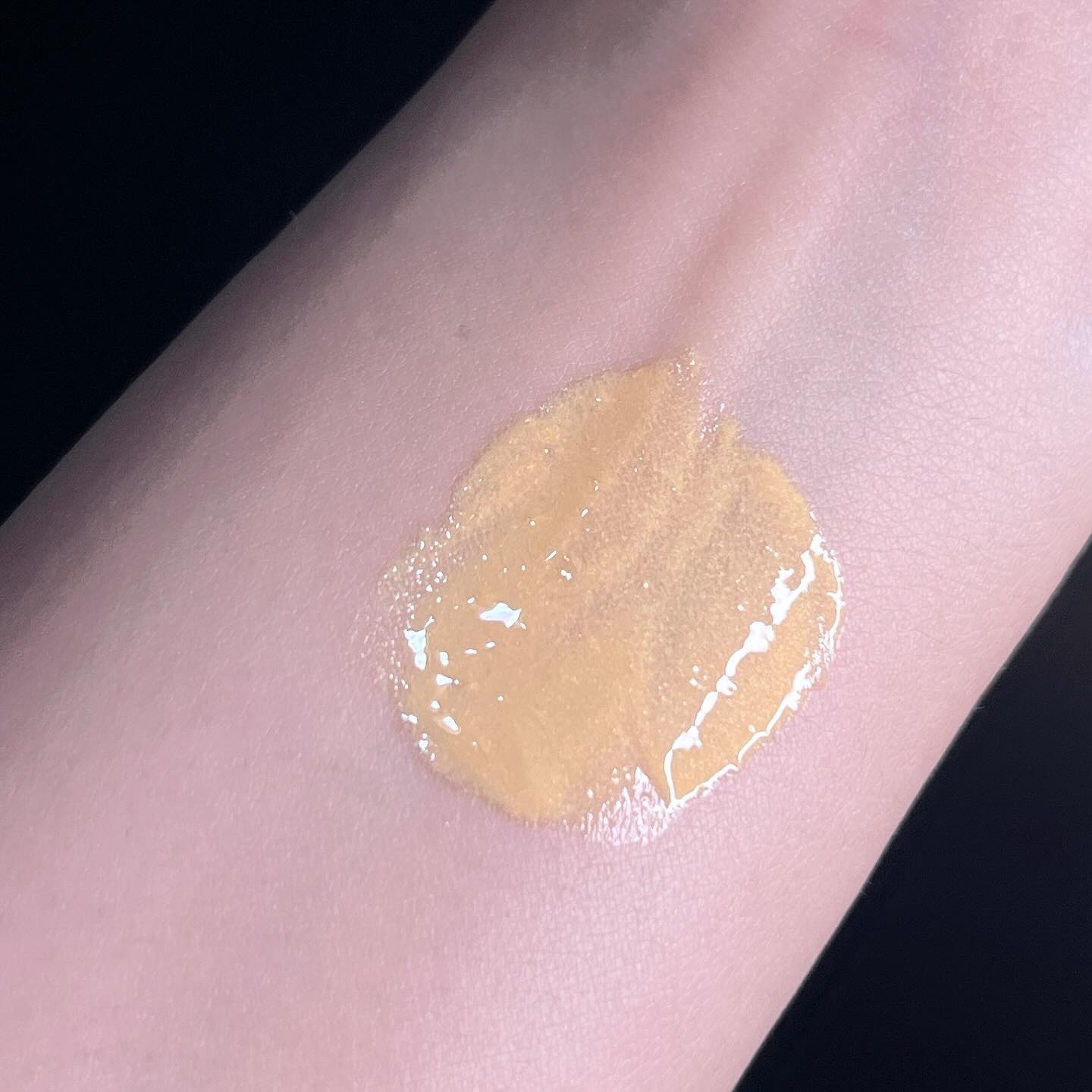 THREE ハイパフォーマンスクリームモイスチャーグロー/THREE/化粧下地を使ったクチコミ（2枚目）