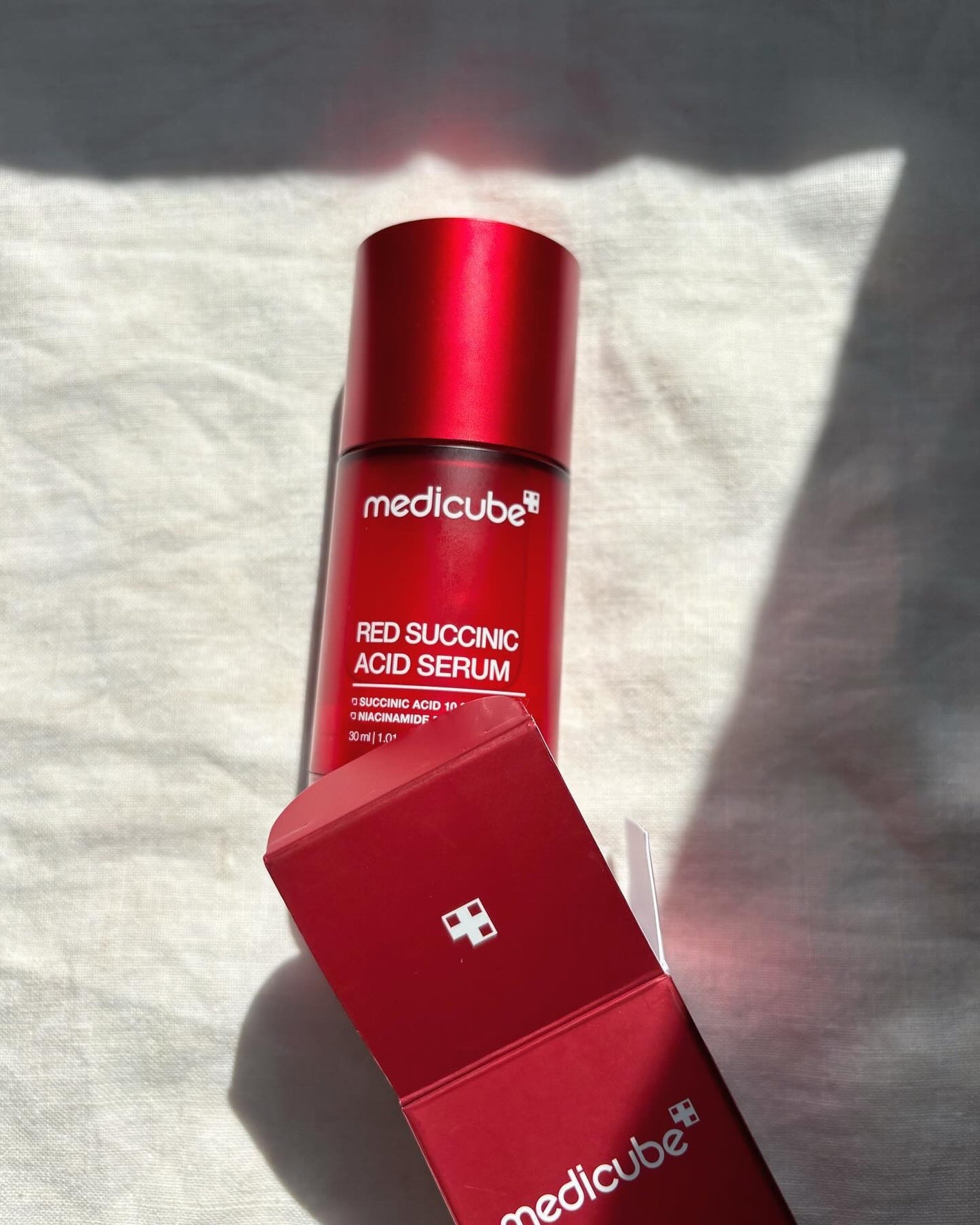 レッドアクネセラム/MEDICUBE/美容液を使ったクチコミ(4枚目)