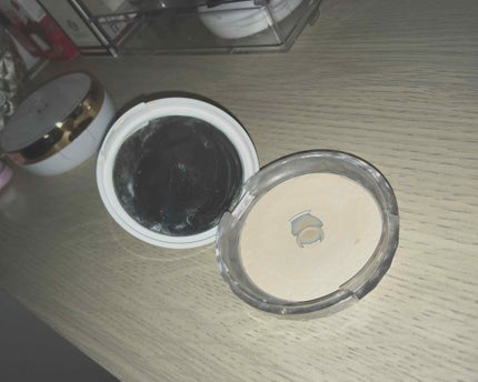 UVクリアフェイスパウダー/CEZANNE/プレストパウダーを使ったクチコミ(2枚目)