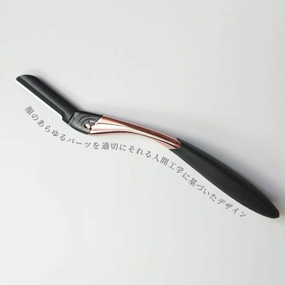 サロンプラス トーンアップ フェイススムーサー ホルダー（刃付き）/サロンプラス/シェーバーを使ったクチコミ（3枚目）