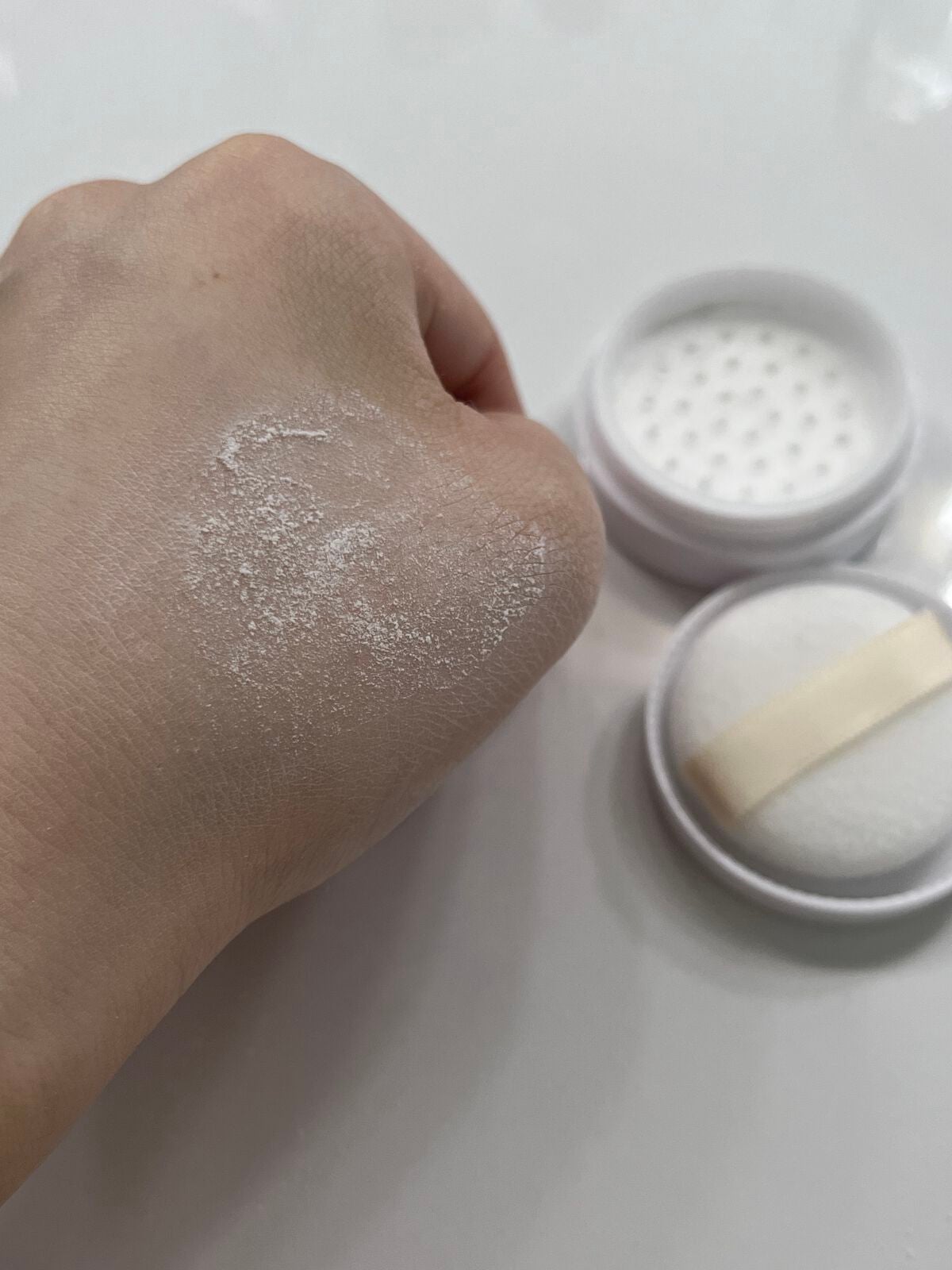 ダイソーコスメ/DAISO/口紅を使ったクチコミ(3枚目)