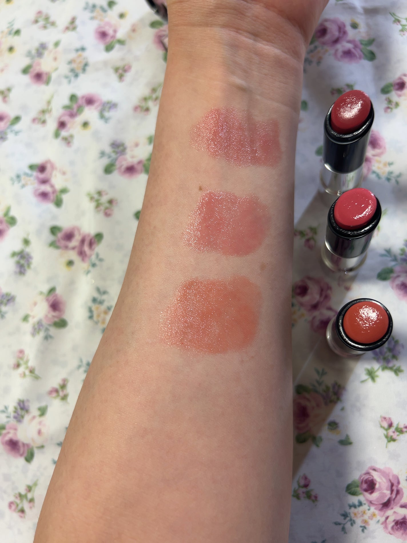 フィニッシングパウダー モイストC/チャコット・コスメティクス/ルースパウダーを使ったクチコミ(5枚目)