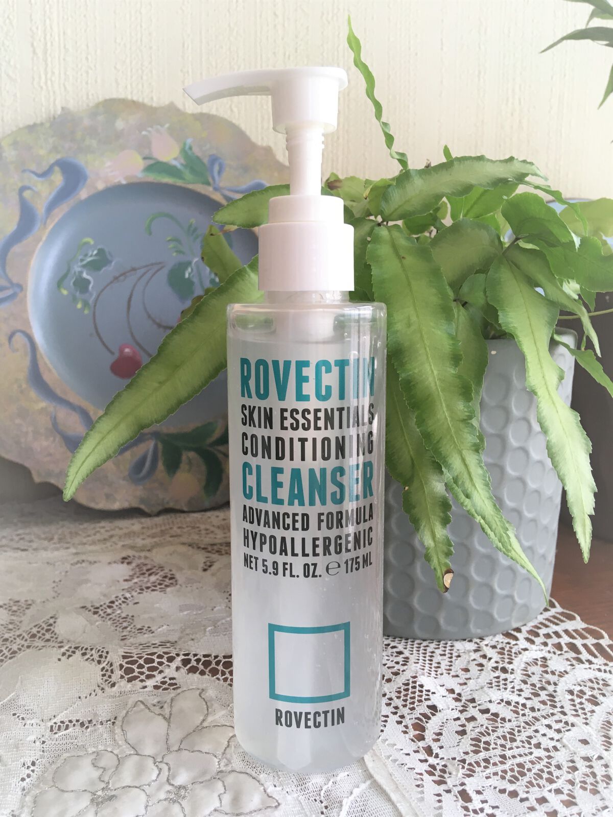 エッセンシャル クレンザー/ロベクチン/洗顔フォームを使ったクチコミ（1枚目）