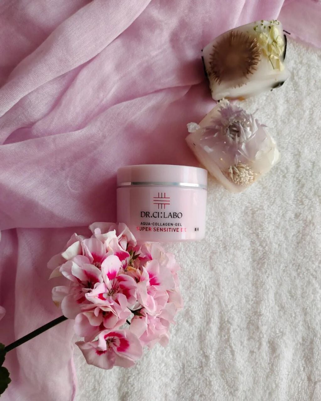 薬用アクアコラーゲンゲル スーパーセンシティブEX/ドクターシーラボⓇ/オールインワン化粧品を使ったクチコミ(1枚目)