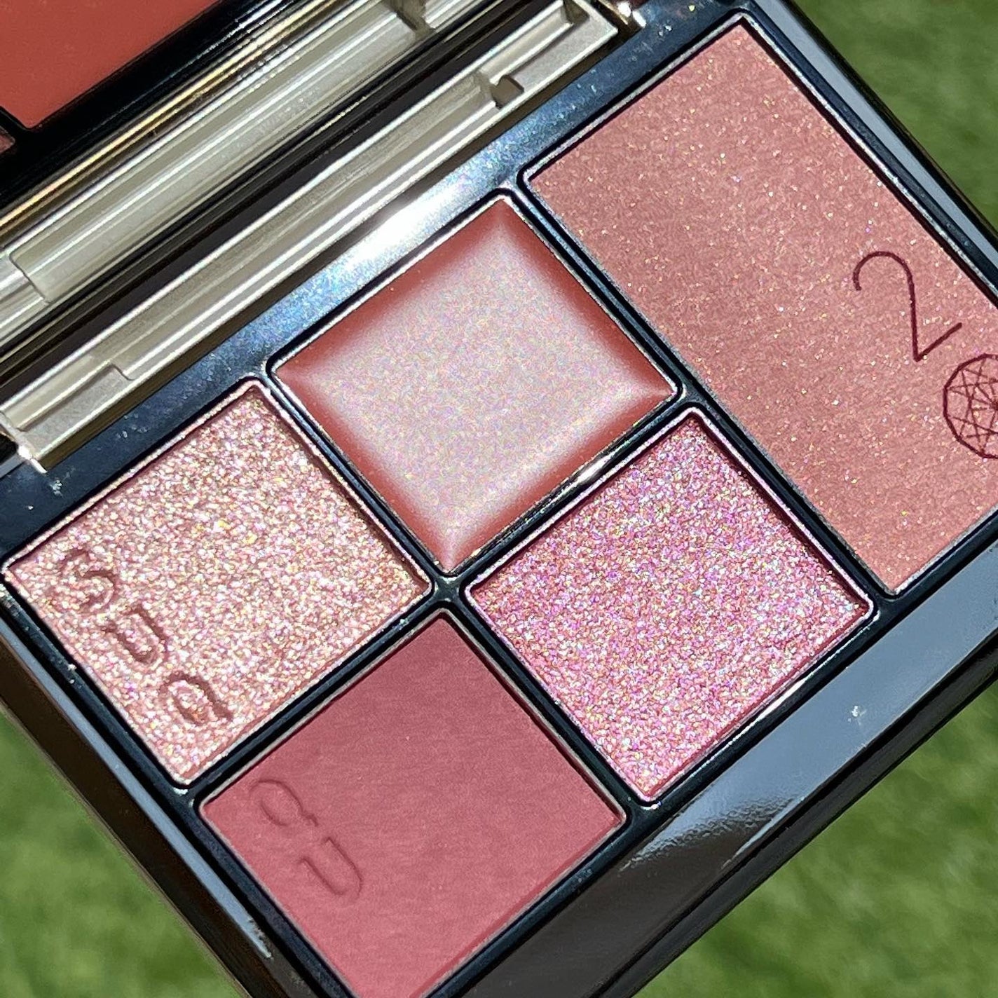 20th アニバーサリー アイ&ブラッシュ コンパクト/SUQQU/アイシャドウパレットを使ったクチコミ(4枚目)