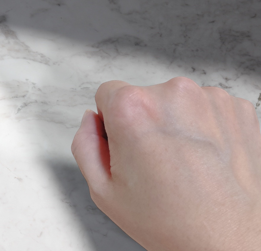 グルタシカ Aサンクリーム/Dr.Viuum/日焼け止めクリームを使ったクチコミ（3枚目）