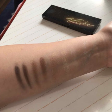 グラマラスリッチ アイパレット (クリスマスコフレ 2018)/Visée/メイクアップキットを使ったクチコミ(2枚目)