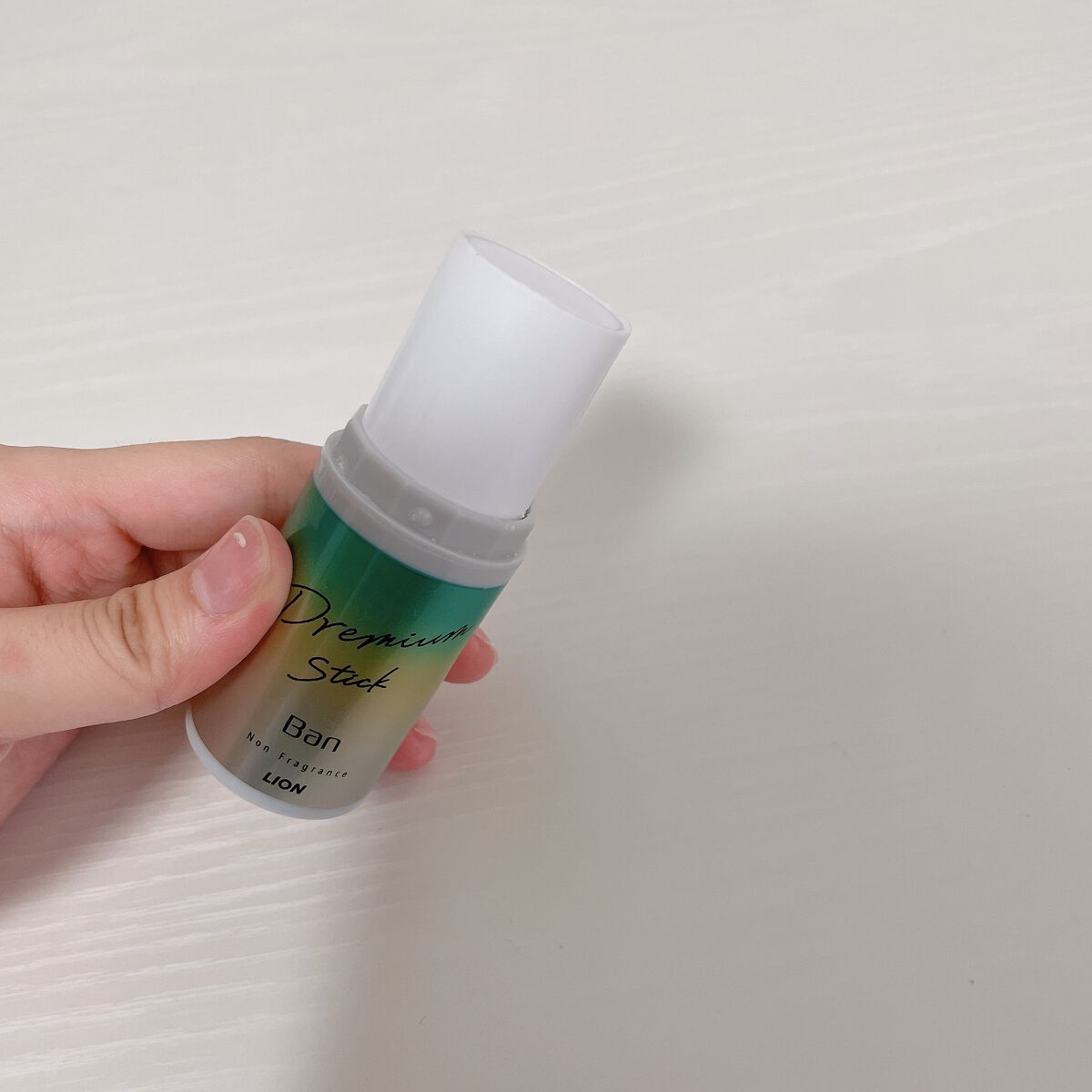 汗ブロックロールオン プレミアムゴールドラベル 無香性/Ban/デオドラント・制汗剤を使ったクチコミ（2枚目）