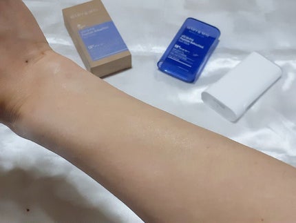 ヴィーガンペプチドバクチオールサンスティック SPF50+ PA++++/MARY&MAY/日焼け止めスティックを使ったクチコミ(4枚目)