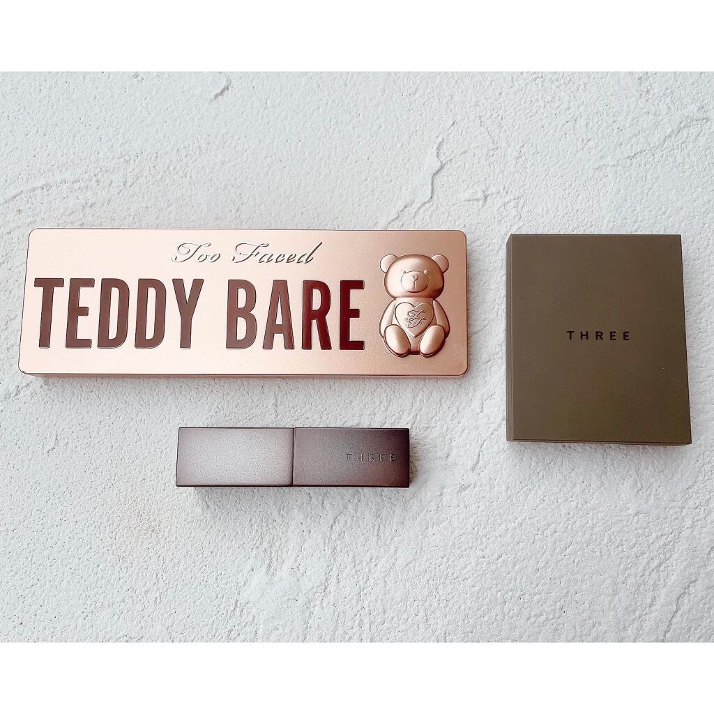 デアリングリィディスティンクトリップスティック/THREE/口紅を使ったクチコミ（2枚目）