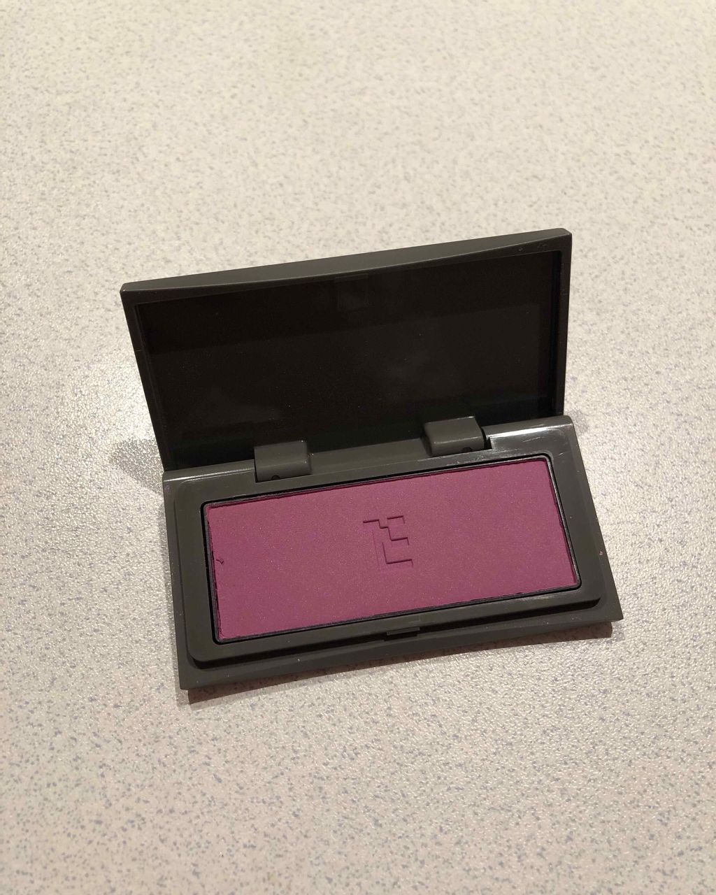 THREE シマリング グロー デュオ/THREE/クリームハイライトを使ったクチコミ（2枚目）