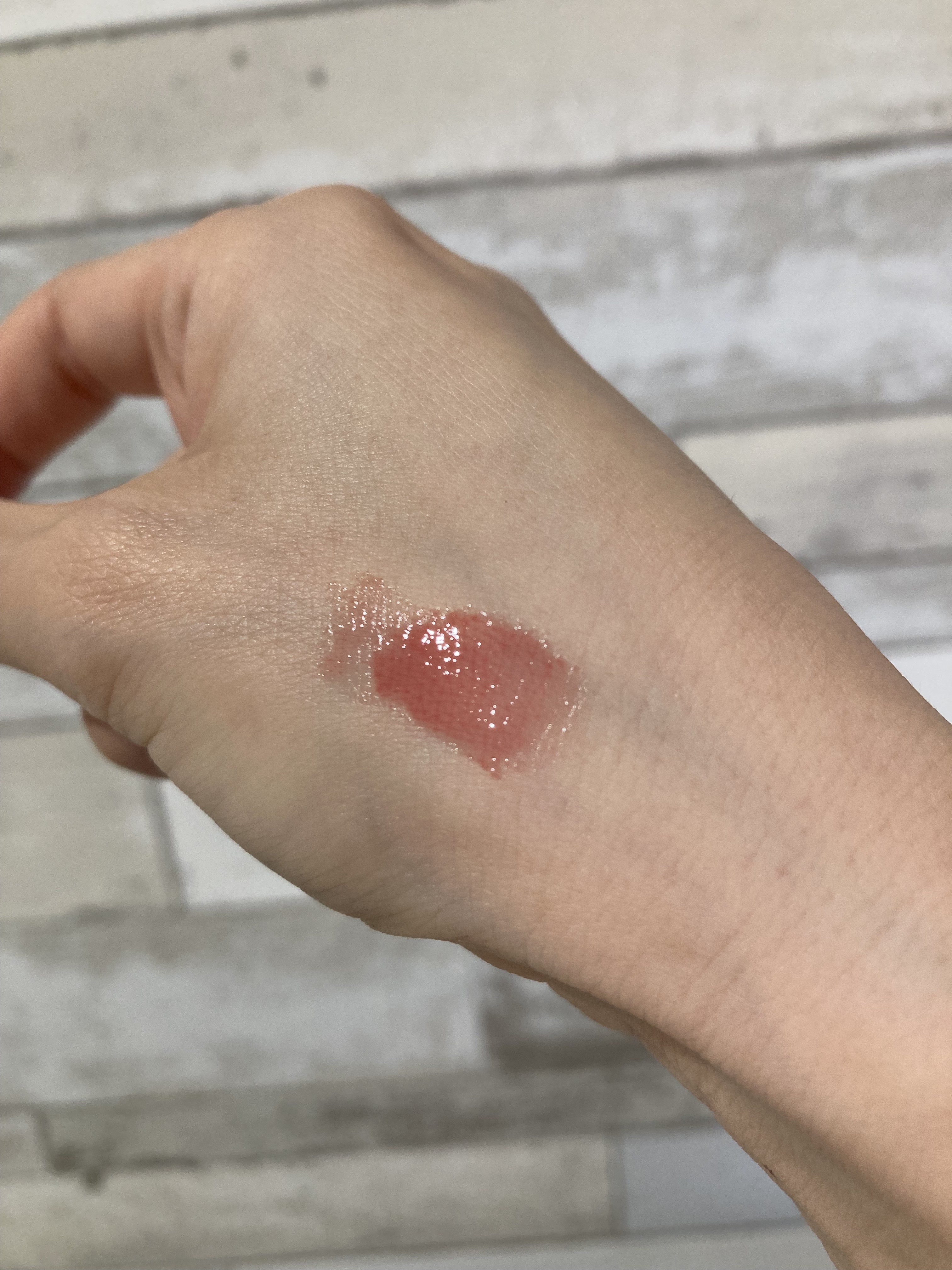 ゲットイットティントグレーズバーム/TONYMOLY/リップティントを使ったクチコミ（3枚目）