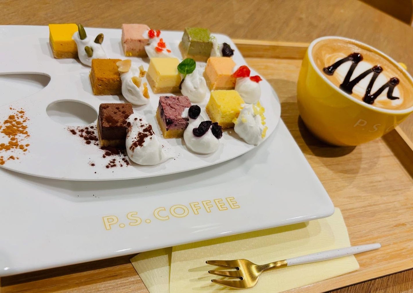 chiekotan on LIPS 「大人気カフェ、東横線学芸大学の@p.s.coffee_toky..」(2枚目)