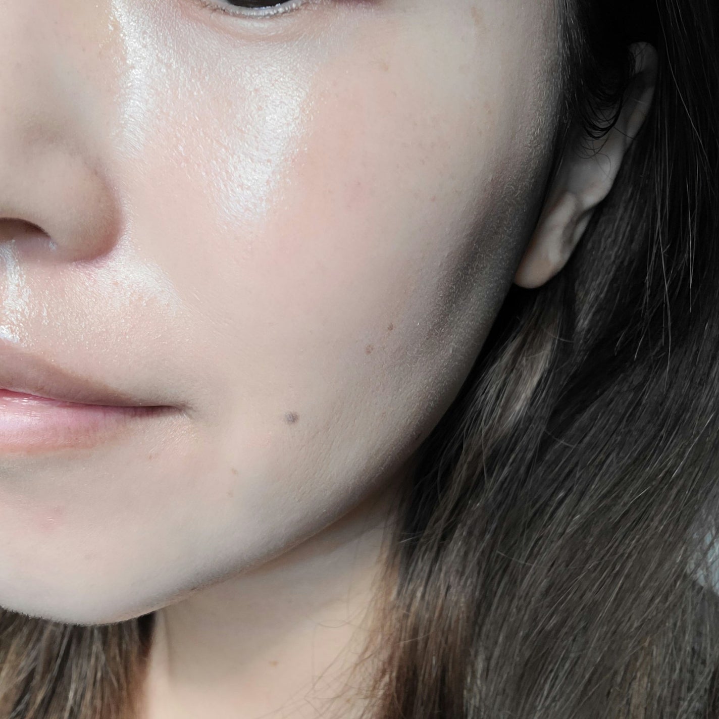 ライトリフレクティング ファンデーション/NARS/リキッドファンデーションを使ったクチコミ(5枚目)