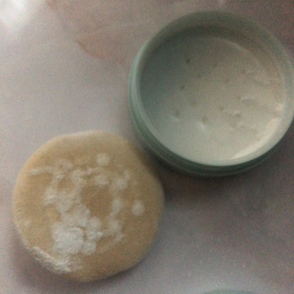 ノーセバム ミネラルパウダー N/innisfree/ルースパウダーを使ったクチコミ(2枚目)