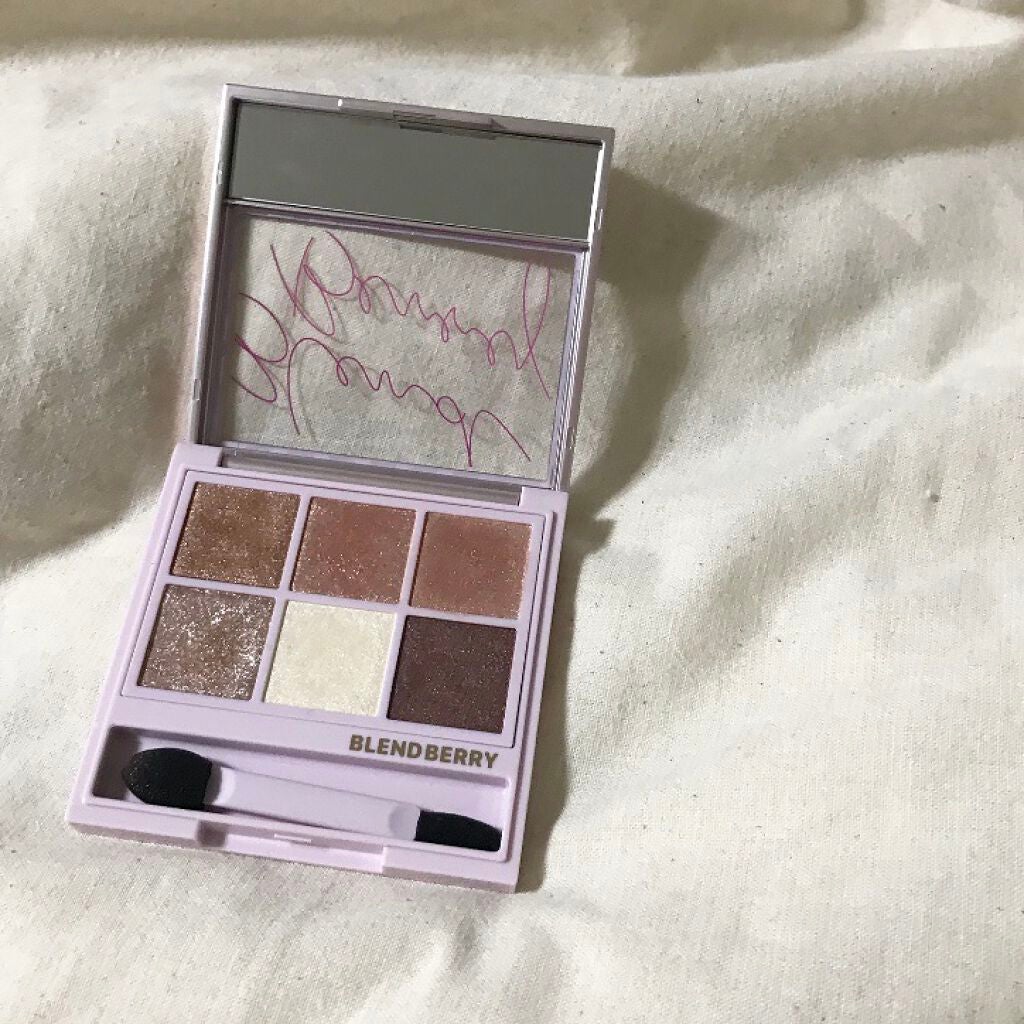 オーラクリエイション/BLEND BERRY/アイシャドウパレットを使ったクチコミ(2枚目)