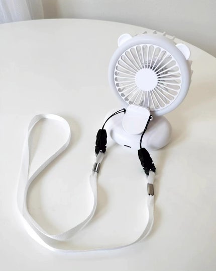 tty on LIPS 「LEDライトを搭載した小型扇風機𓂃◌𓈒𓐍コンパクトながら..」(5枚目)