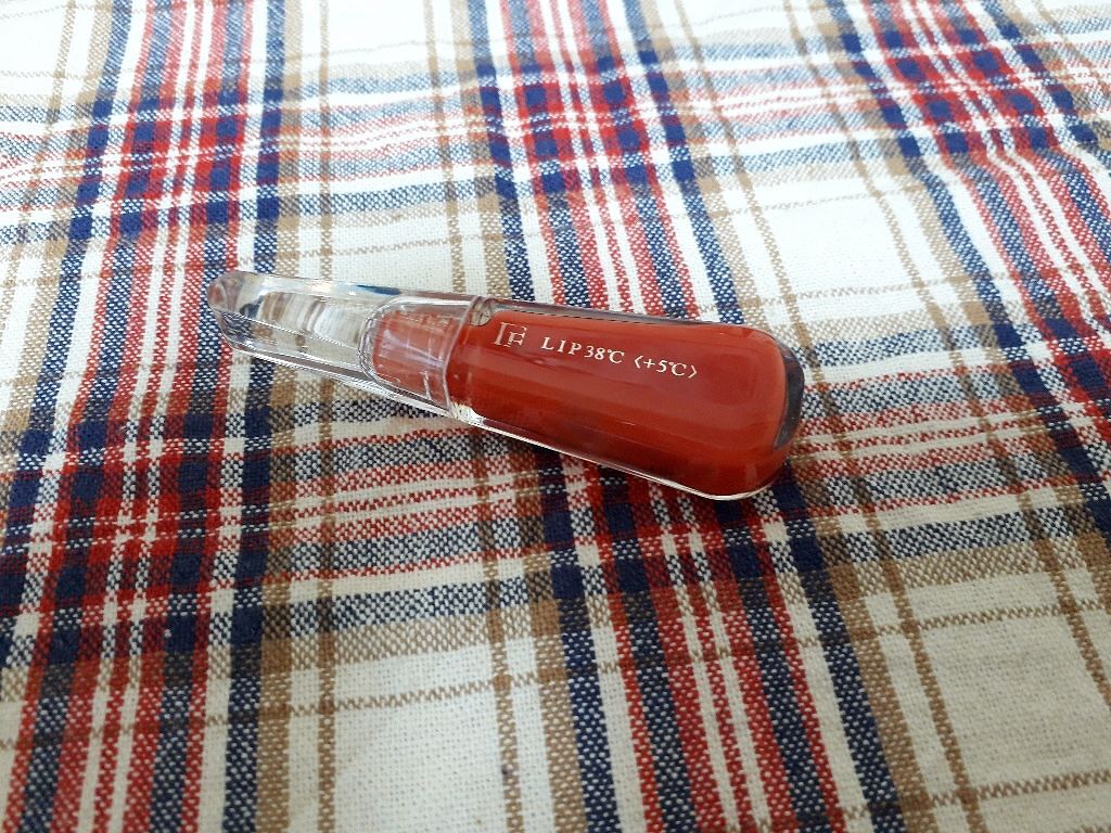 38°C / 99°F リップトリートメント (リップ美容液)/UZU BY FLOWFUSHI/リップケアを使ったクチコミ（1枚目）