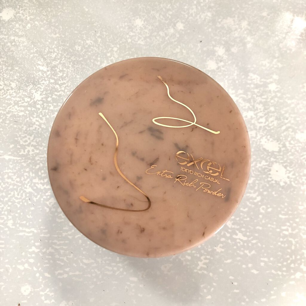 エクストラリッチパウダー　’２２ 02/excel/ルースパウダーを使ったクチコミ（2枚目）